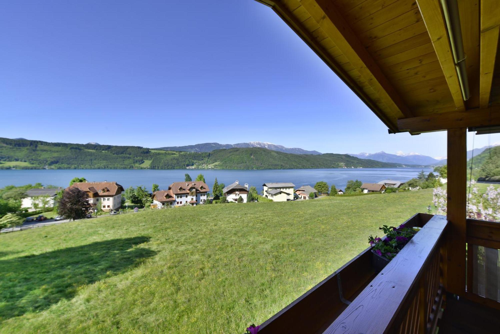 Haus Nowak Ferienwohnungen Millstatt Exterior foto