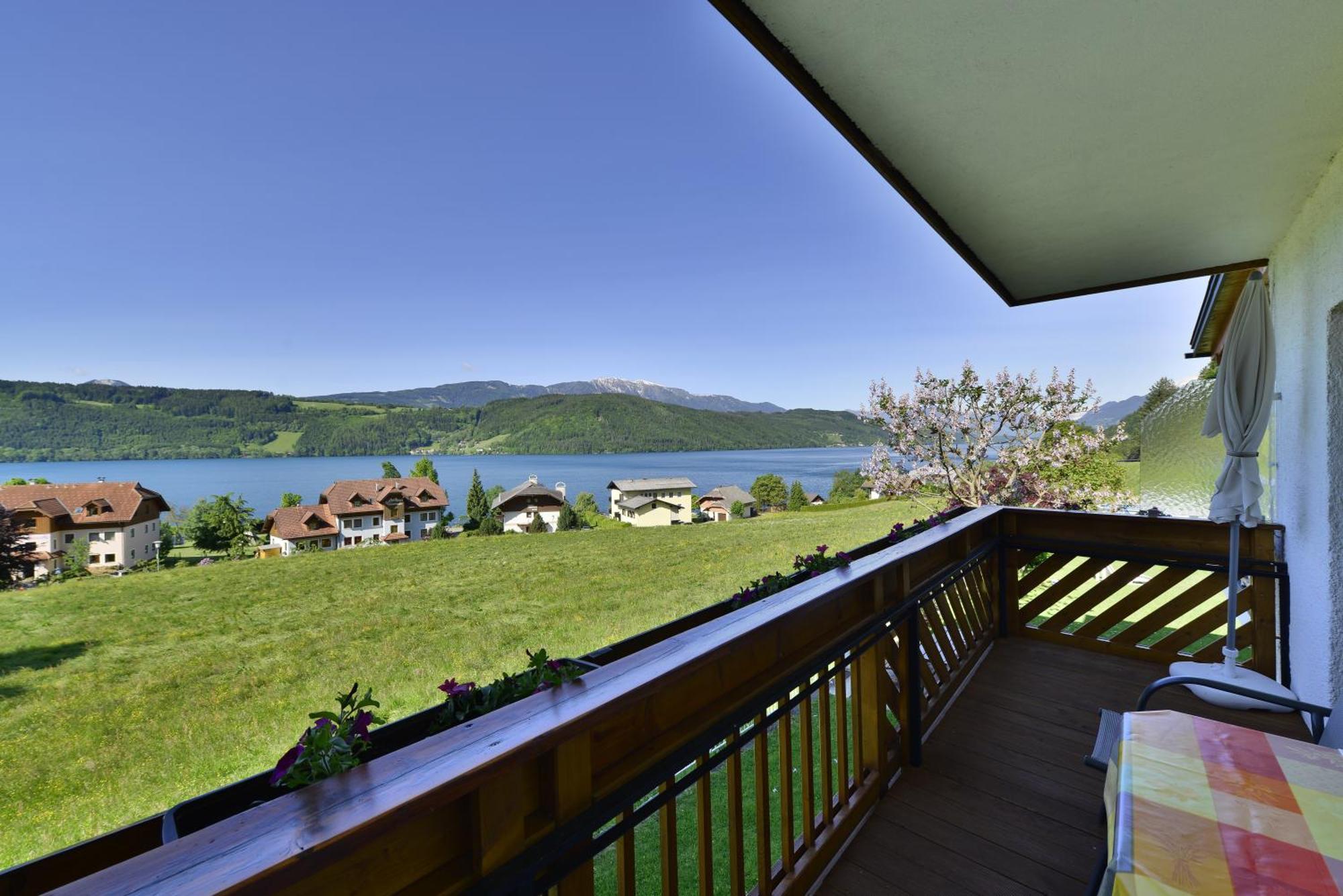 Haus Nowak Ferienwohnungen Millstatt Exterior foto
